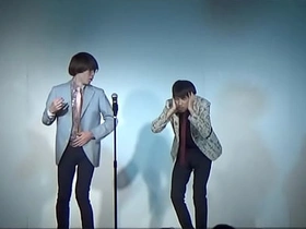 【】真空ジェシカ漫才 引越し beautiful asian gay porn