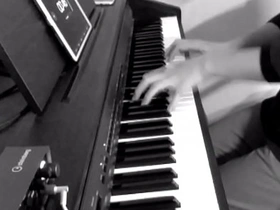 ジャパニーズファッキンピアノプレイ！ north korean gay porn