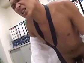 Suited Asian stud getting blown in his office - Gayfuror.com gay porn chinese vintage