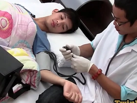 Examined Asia twink shoots cum while barebacked by medic chinese lightning gay porn