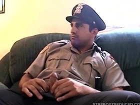 Vinnie Gives Straight Cop Zack A Blowjob gay chinese latin porn