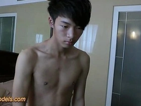 Cute Asian Twink Jerk Off After Shower gay asian porn